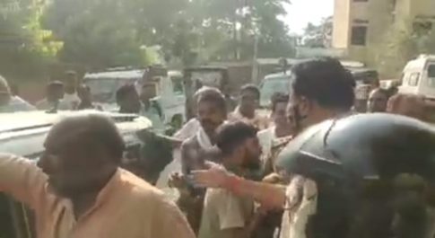 दिन दहाड़े प्रधान को गोली से उड़ाया,आबादी की जमीन के रंजिश को लेकर हुई घटना