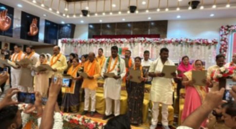 प्रभारी मंत्री व नगर विकास मंत्री की गरिमामयी उपस्थिति में सम्पन्न हुआ शपथ ग्रहण समारोह