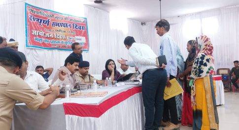 डीएम की अध्यक्षता में तहसील मिहींपुरवा में सम्पन्न हुआ सम्पूर्ण समाधान दिवस