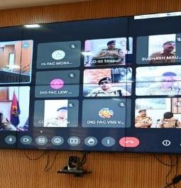 एडीजी पीएसी की अध्यक्षता में समीक्षा बैठक