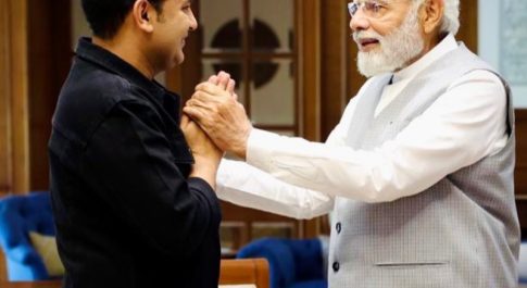 जिनके आदिपुरुष ही दादा कोंडके हैं, उनके रूप को नहीं, सार को निहारिये!