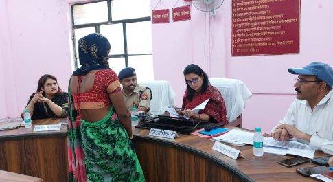 डीएम की अध्यक्षता में तहसील सदर में सम्पन्न हुआ सम्पूर्ण समाधान दिवस