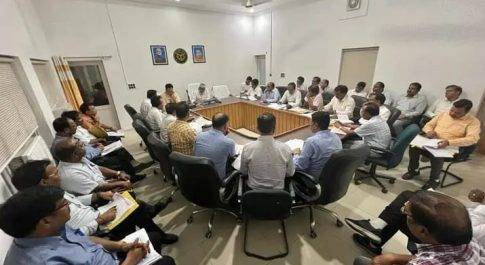जल शक्ति मंत्री ने मण्डल के विभागीय अधिकारियों के साथ की समीक्षा बैठक रोस्टर के अनुसार नहरों का संचालन करने के दिये निर्देश नहरों की टेल तक पानी उपलब्धता सुनिश्चित कराएं आनगोईंग प्रोजेक्ट्स समय से पूर्ण किया जाय