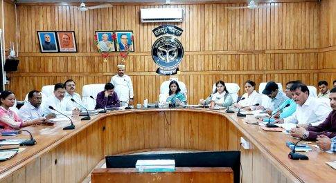 डीएम की अध्यक्षता में जिला स्वास्थ्य समिति की बैठक सम्पन्न