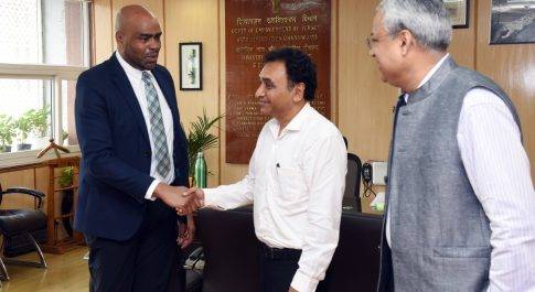 रोजगार एवं सामाजिक विकास, कनाडा सरकार के एसोसिएट उप मंत्री ने सामाजिक न्याय और अधिकारिता मंत्रालय के दोनों सचिवों के साथ की बैठक