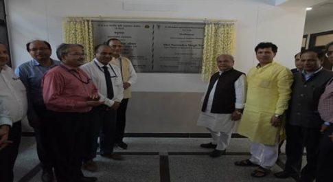 केंद्रीय कृषि एवं किसान कल्याण मंत्री श्री नरेंद्र सिंह तोमर के कर कमलों द्वारा अंतर्राष्ट्रीय छात्रावास-मधुमास का लोकार्पण