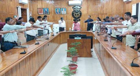 जिले में समारोहपूर्वक आयोजित हुआ पंचप्रण शपथ कार्यक्रम
