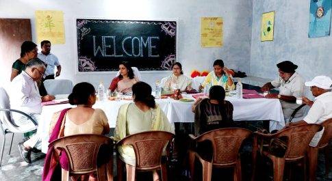 डीएम की अध्यक्षता में सम्पन्न हुई विद्यालय प्रबन्ध कारिणी समिति की बैठक