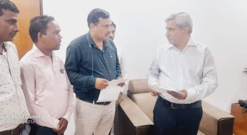 कोल इंडिया के चेयरमैन को ज्ञापन सौंप भू-विस्थापितों की समस्याओं का निराकरण करने की मांग की किसान सभा ने, 11 को कुसमुंडा और 17 को गेवरा खदान-कार्यालय बंद का आह्वान