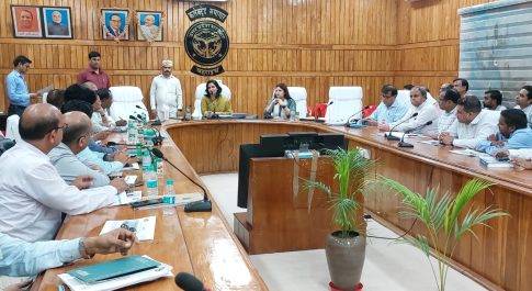 डीएम की अध्यक्षता में सम्पन्न हुई जिला पोषण समिति की बैठक