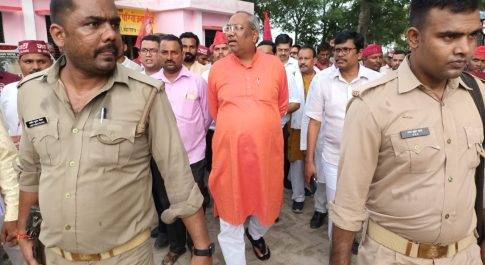 प्रभारी मंत्री ने ब्लाक हुज़ूरपुर का किया औचक निरीक्षण