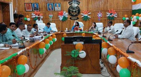 गोल्डेन कार्डधारक लाभार्थी के परिवार के सभी सदस्यों का बनेगा गोल्डेन कार्ड
