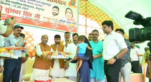 सेवा से संतृप्तिकरण अभियान में आयोजित हुआ कन्या जन्मोत्सव