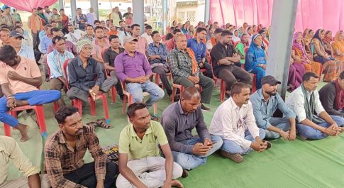 किसान सभा की अगुआई में भू-विस्थापितों की महापंचायत, 11 की नाकेबंदी के लिए 54 गांव और 7 संगठन हुए लामबंद, अधिग्रहित जमीन की वापसी,रोजगार व पुनर्वास की मांग