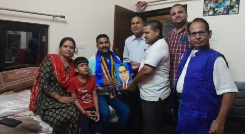 श्याम लाल मीणा का भारतीय सेना से सेवानिवृत्त होने पर सम्मान किया