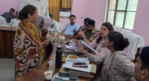 सीडीओ की अध्यक्षता में तहसील बहराइच में सम्पन्न हुआ सम्पूर्ण समाधान दिवस