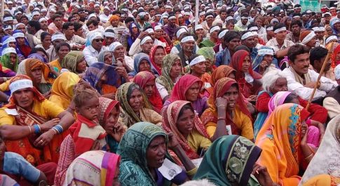 महिला आरक्षण : सोने का हिरन दिखा साधू वेश में ठगी की एक और अदा