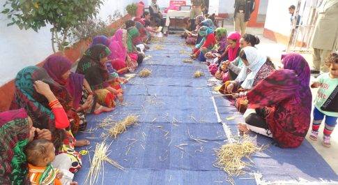 कलाकृति बनाने का हुनर सीखेंगी कारागार में निरूद्ध महिला बन्दी