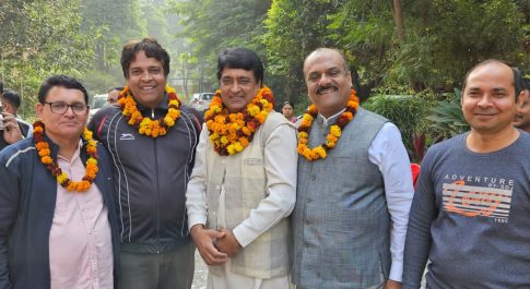 वसुंधरा सेक्टर पांच में चिकित्सा व अग्निशमन शिविर का आयोजन हुआ