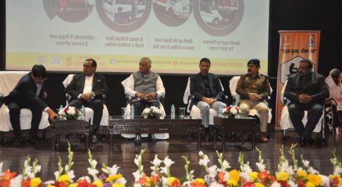 यातायात नियमों का करें सम्मान – न होगी दुर्घटना न होंगे परेशान – जनरल डॉक्टर वीके सिंह