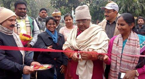 ग्राम चौपाल के वार्षिकोत्सव पर आयोजित मेले का सांसद बहराइच ने किया उद्घाटन