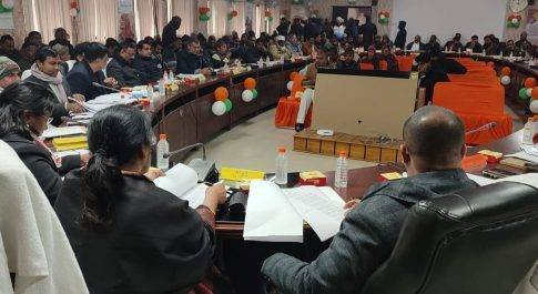 जिला पंचायत अध्यक्ष की अध्यक्षता में सम्पन्न हुई जिला पंचायत की बैठक