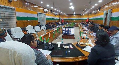 डीएम की अध्यक्षता में सम्पन्न हुई जिला पेयजल एवं स्वच्छता समिति की बैठक