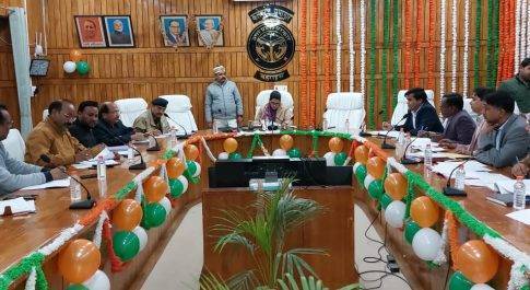 डीएम की अध्यक्षता में सम्पन्न हुई सड़क सुरक्षा समिति की बैठक