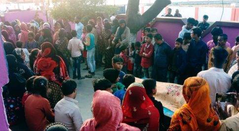 मौत से लडते हुए जिंदगी की जंग हार गया नईम