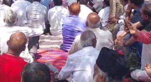 लोकतंत्र की रक्षा के लिए भाजपा को हराने का लिया संकल्प