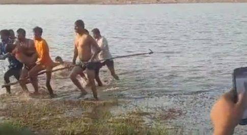 होली खेलने के बाद नदी में नहाने गए तीन बच्चों की डूबने से मौत 