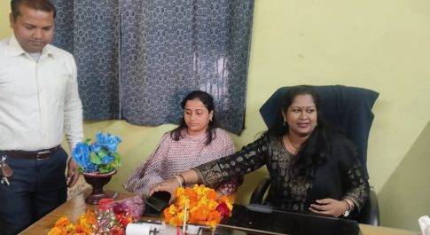 डा0 शैलेश कुमार बने जिला बचत अधिकारी ,नगर मजिस्ट्रेट व प्रशिक्षु पीसीएस ने दी बधाई