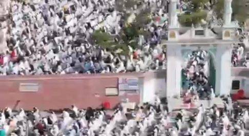 कोटा में मुस्लिम समाज के लोगों ने धूमधाम से मनाया ईद का पर्व
