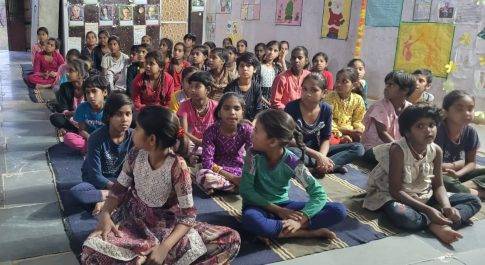 महिला सुधारों के धनी ज्योति राव फुले डॉ भीमराव अंबेडकर पर विचार गोष्ठी की 