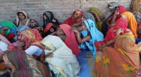 घर पर अकेले रही, महिला ने की आत्महत्या
