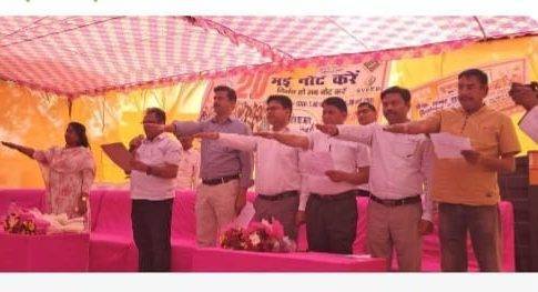 मतदाता जागरूकता की अलख जगाने ब्लाक कैसरगंज पहुंची सीडीओ