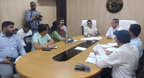 प्रेक्षक की मौजूदगी में मतदान कार्मिकों का सम्पन्न हुआ द्वितीय रेण्डमाइज़ेशन