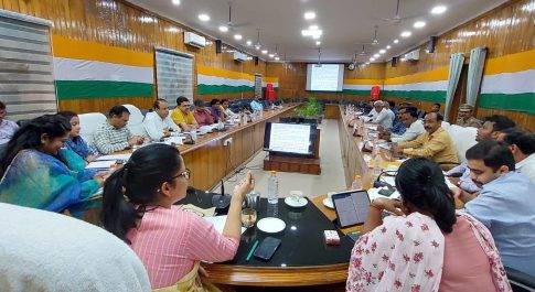 पोस्टल बैलेट व निर्वाचन ड्यूटी प्रमाण-पत्र के लिए प्रशिक्षित किये गये अधिकारी