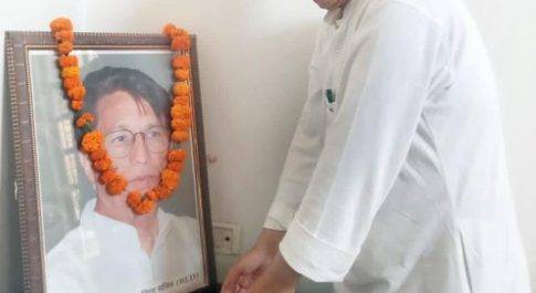 चौधरी अजीत सिंह की तीसरी पुण्यतिथि पर विधायक मदन भैया ने श्रद्धांजलि दी