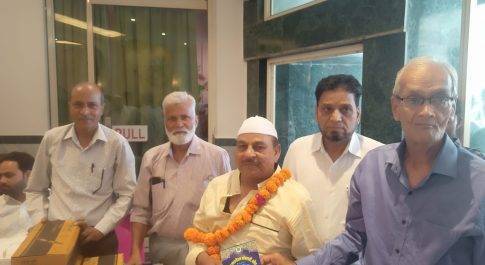 आला फाउण्डेशन सोसाइटी ने किया हज गाइड का वितरण