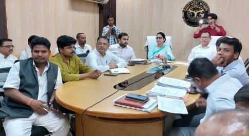 ईवीएम का द्वितीय रैण्डमाईज़ेशन सम्पन्न