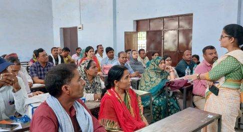 कार्मिक प्रशिक्षण स्थल के.डी.सी. का डीएम ने किया निरीक्षण प्रशिक्षण के प्रथम दिन प्रशिक्षित की गयी 696 पोलिंग पार्टियॉ