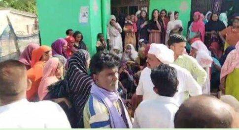 मस्जिद से सुबह की नमाज पढ़कर वापस लौट रहे सींचपाल की चाकुओं से गोदकर हत्या