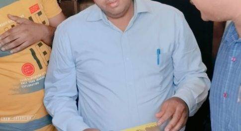 रूपईडीहा में औषधि व आबकारी विभाग ने की संयुक्त छापेमारी