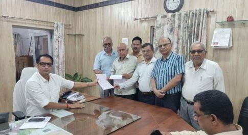 नीट में हुई धांधली की उच्च स्तरीय जांच की मांग