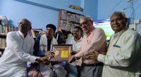 वरिष्ठ साहित्यकार ब्रजेंद्र कौशिक की नई काव्य कृति आईसीयू का किया विमोचन 