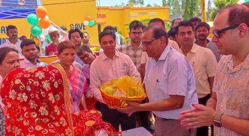 भारत सरकार के प्रतिनिधि मण्डल ने ग्रामों का किया भ्रमण,   लाभार्थियों से संवाद कर योजनाओं की परखी हकीकत