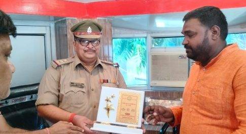 उद्योग व्यापार मंडल ने किया सुरक्षाधिकारियों को सम्मानित