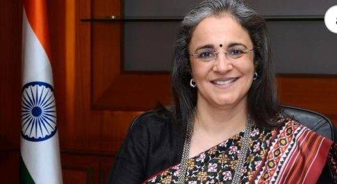 हिंडनबर्ग रिसर्च का आरोप : सेबी प्रमुख माधबी बुच और उनके पति की अडानी रिपोर्ट से जुड़े ऑफशोर फंड में है हिस्सेदारी