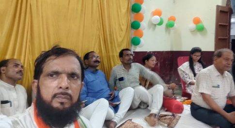स्वतन्त्रता दिवस पर आयोजित हुआ कवि सम्मेलन एवं मुशायरा